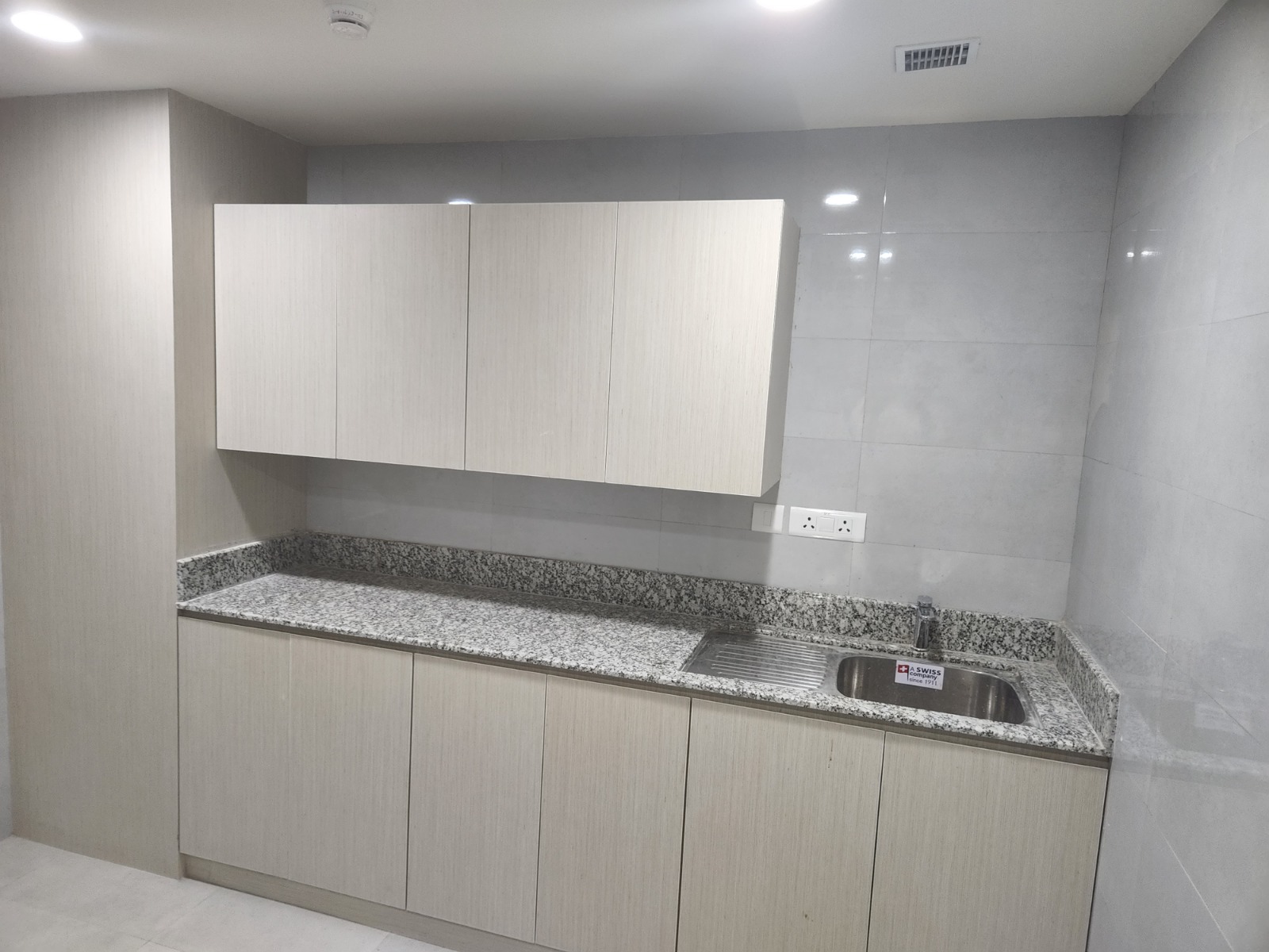 Gallery Image 37